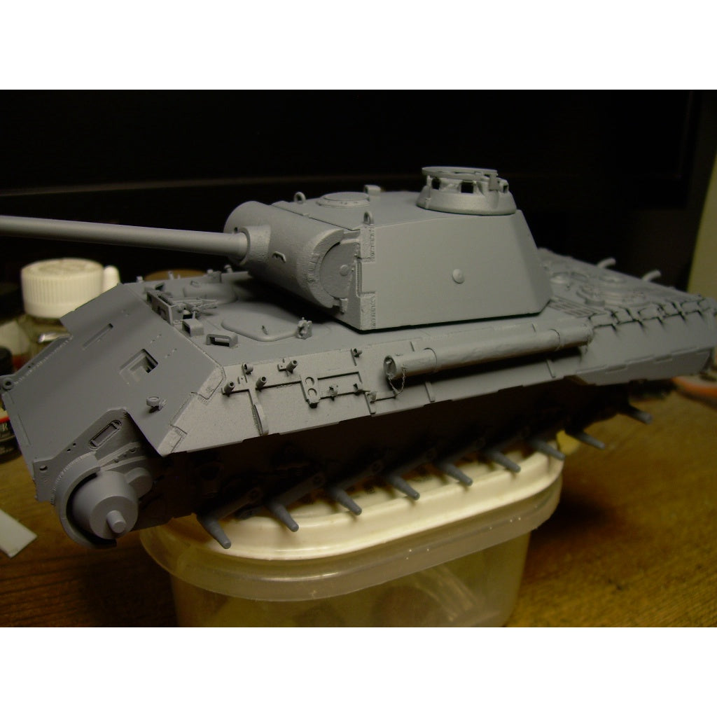 Mr. Hobby MR.COLOR Spray Paint β For Gunpla, Gundam, Tamiya, RC Cars, 4WD, Miniatures